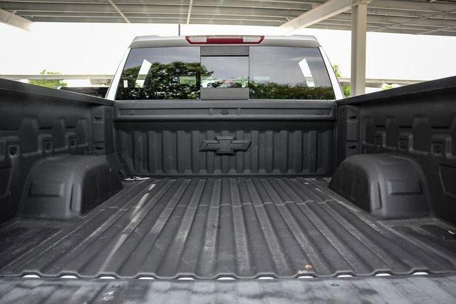 Photo of 2019 Silver Ice Metallic Chevrolet Silverado 1500