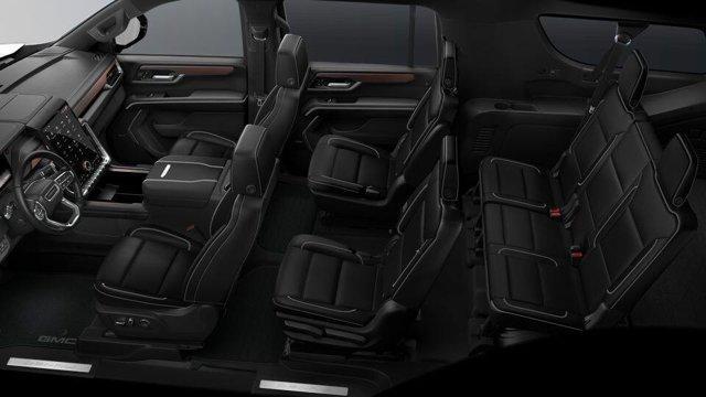 Photo of 2025 White Frost GMC Yukon XL