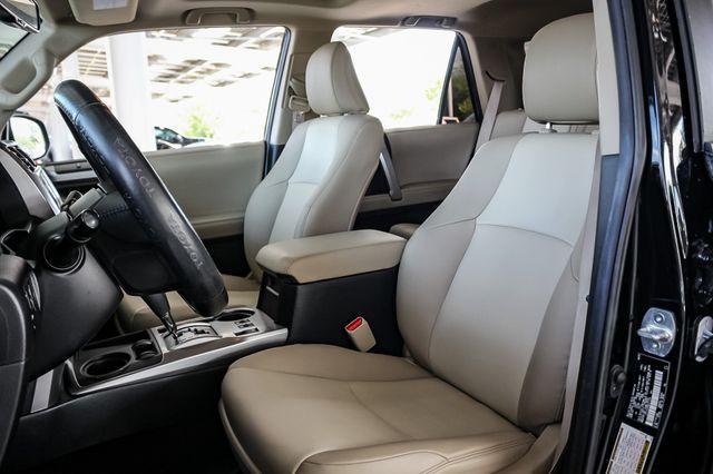 Photo of 2022 Black Toyota 4Runner