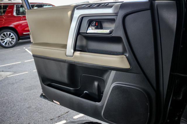 Photo of 2022 Black Toyota 4Runner