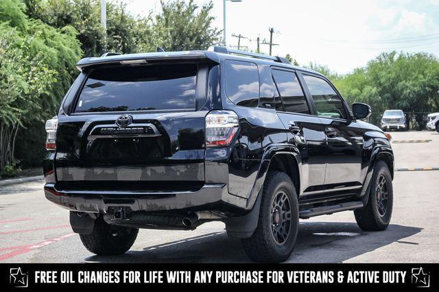 Photo of 2022 Black Toyota 4Runner