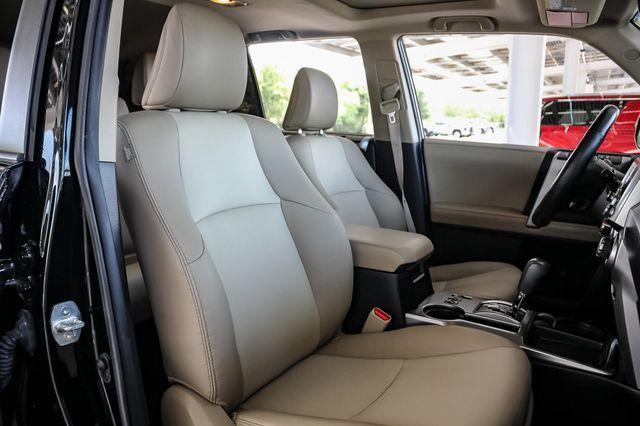 Photo of 2022 Black Toyota 4Runner