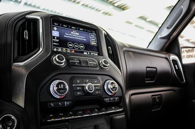 Photo of 2019 White Frost Tri-Coat GMC Sierra 1500