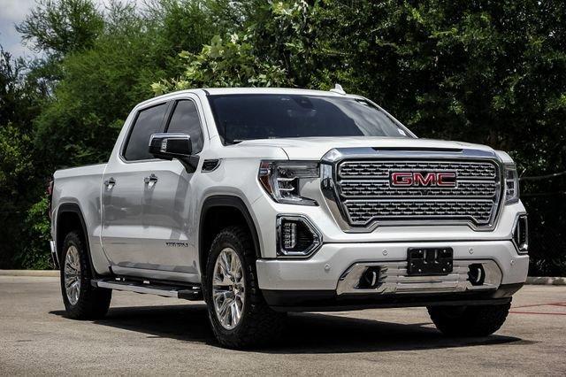 Photo of 2019 White Frost Tri-Coat GMC Sierra 1500