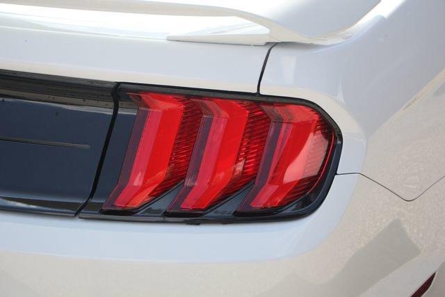 Photo of 2022 Oxford White Ford Mustang