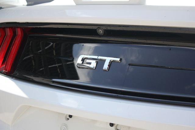 Photo of 2022 Oxford White Ford Mustang