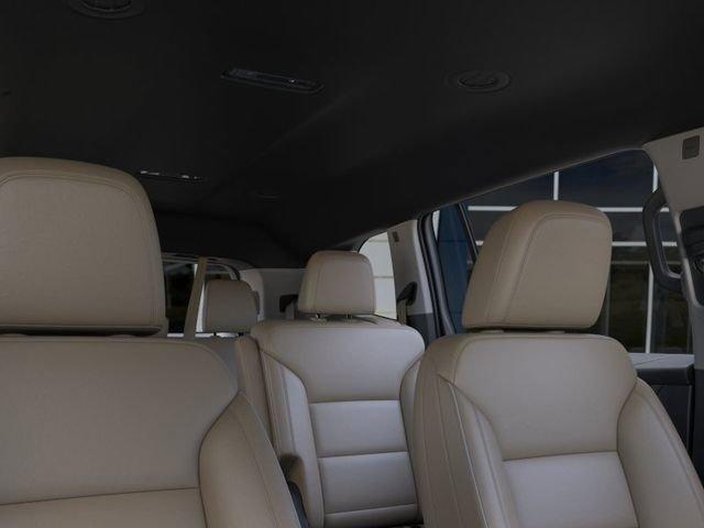 Photo of 2026 White Tri-Coat Buick Enclave