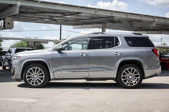 Photo of 2022 Satin Steel Metallic GMC Acadia