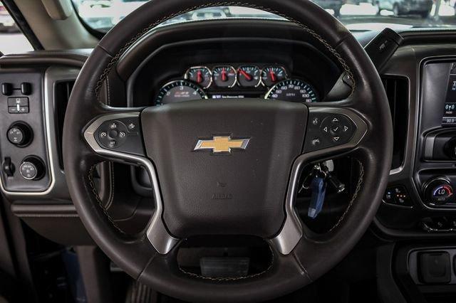 Photo of 2016 Deep Ocean Blue Metallic Chevrolet Silverado 2500