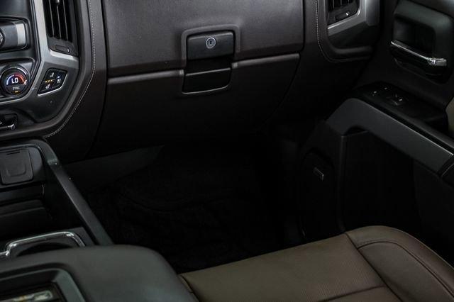 Photo of 2016 Deep Ocean Blue Metallic Chevrolet Silverado 2500
