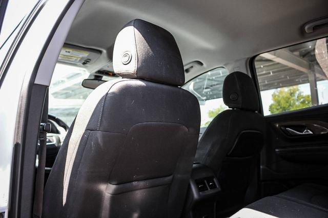 Photo of 2018 Summit White GMC Terrain