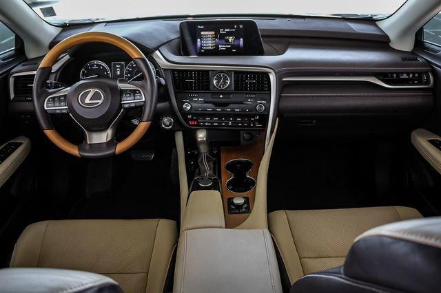 Photo of 2018 Satin Cashmere Metallic Lexus RX 350