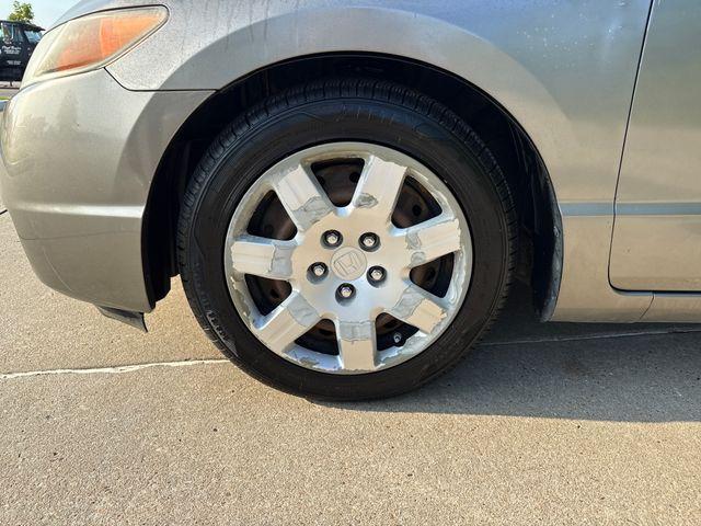 Photo of 2008 Champagne Honda Civic