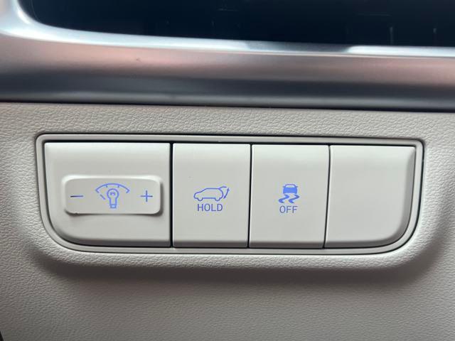 Photo of 2025 Phantom Black Hyundai TUCSON