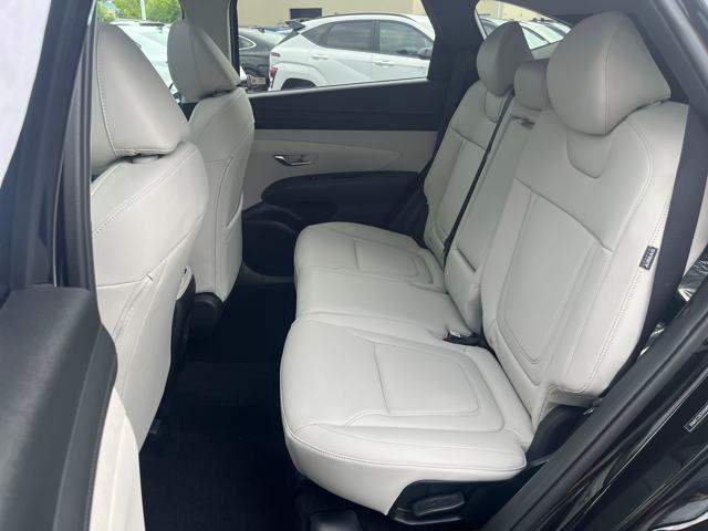 Photo of 2025 Phantom Black Hyundai TUCSON