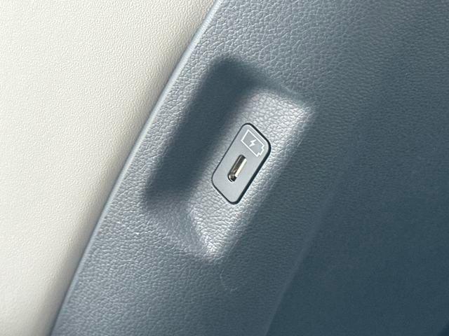 Photo of 2024 Shimmering Silver Hyundai SANTA FE