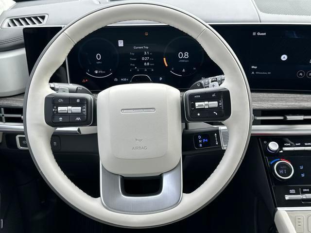 Photo of 2024 Shimmering Silver Hyundai SANTA FE