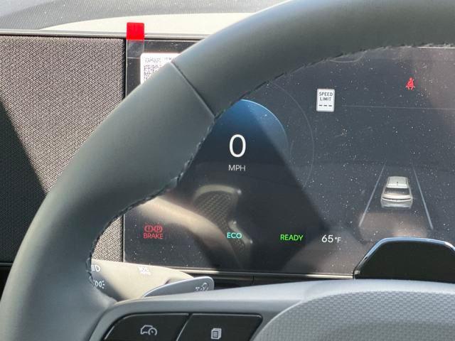 Photo of 2025 Atlas White Hyundai IONIQ 5