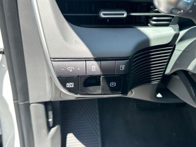 Photo of 2025 Atlas White Hyundai IONIQ 5