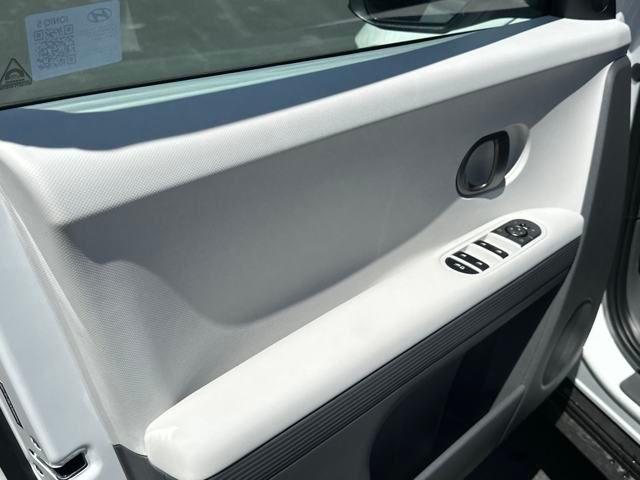 Photo of 2025 Atlas White Hyundai IONIQ 5