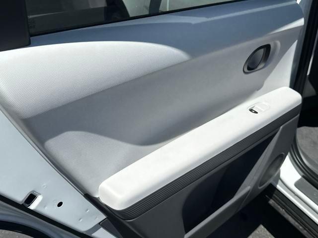 Photo of 2025 Atlas White Hyundai IONIQ 5