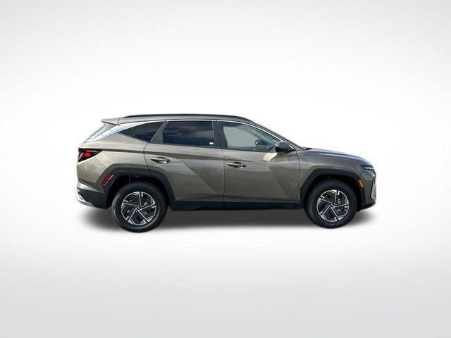 Photo of 2025 Cashmere Bronze Hyundai TUCSON Hybrid
