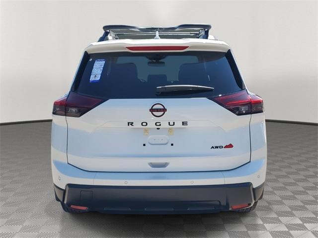 Photo of 2025 Everest White P Nissan Rogue