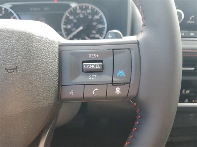 Photo of 2025 Everest White P Nissan Rogue