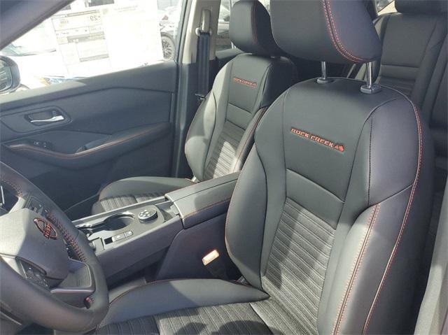 Photo of 2025 Everest White P Nissan Rogue