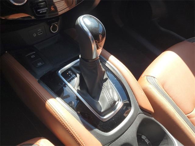 Photo of 2018 Gun Metallic Nissan Rogue