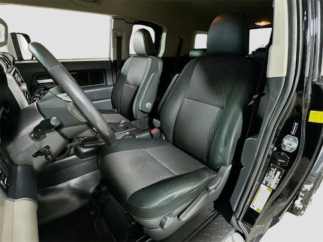 Photo of 2010 Black Toyota FJ Cruiser