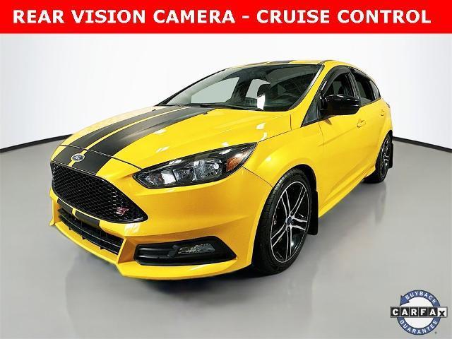 Photo of 2016 Tangerine Ford Focus ST