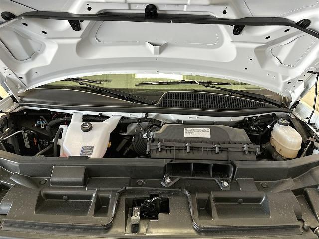 Photo of 2025 Summit White Chevrolet Express 2500