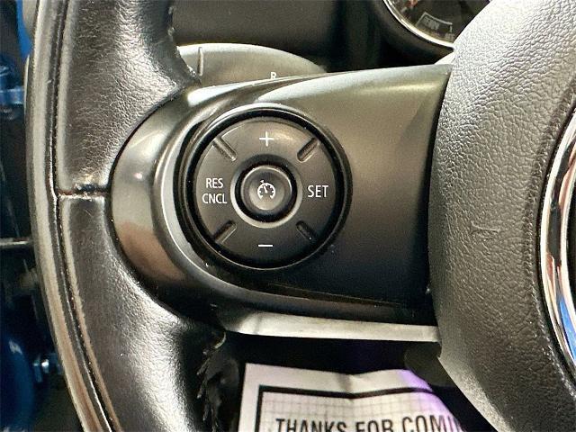 Photo of 2018 Island Blue Metallic MINI Countryman