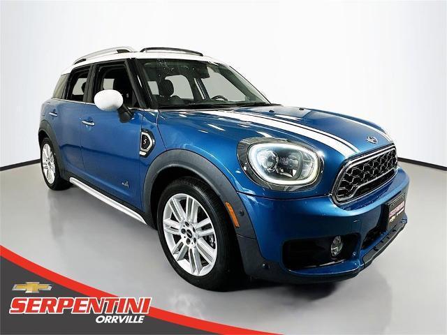 Photo of 2018 Island Blue Metallic MINI Countryman