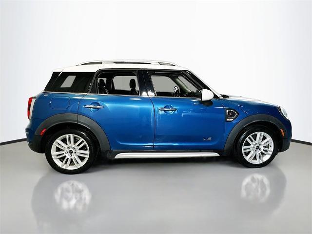 Photo of 2018 Island Blue Metallic MINI Countryman