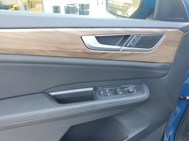 Photo of 2025 Mountain Lake B Volkswagen Atlas