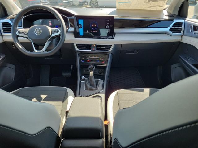 Photo of 2025 Silver Metallic Volkswagen Taos