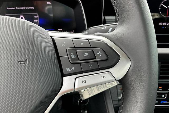 Photo of 2025 Platinum Volkswagen Jetta