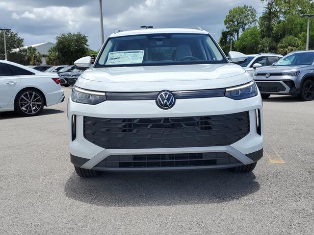 Photo of 2025 Pure White Volkswagen Tiguan