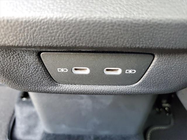 Photo of 2025 Pure White Volkswagen Tiguan