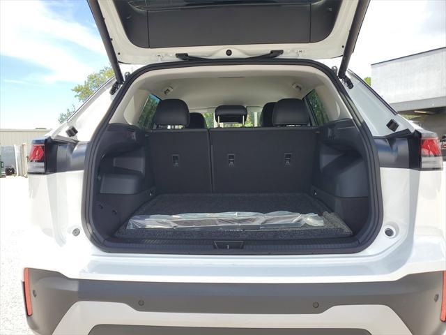 Photo of 2025 Pure White Volkswagen Tiguan