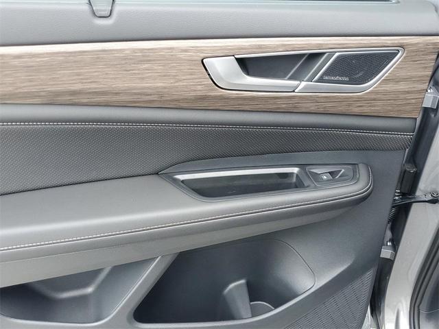 Photo of 2025 Mist Volkswagen Atlas