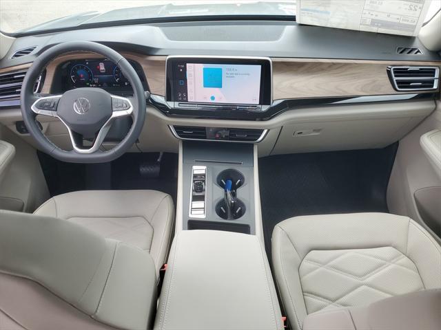 Photo of 2025 Mist Volkswagen Atlas