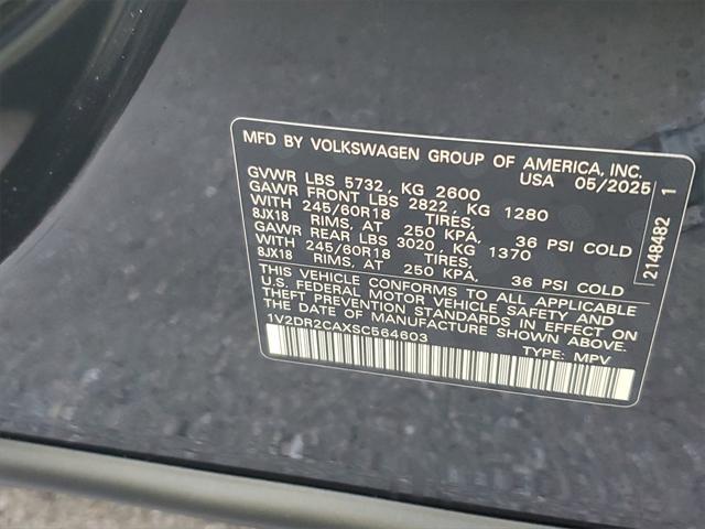Photo of 2025 Deep Black Pearl Volkswagen Atlas
