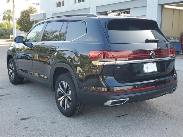 Photo of 2025 Deep Black Pearl Volkswagen Atlas