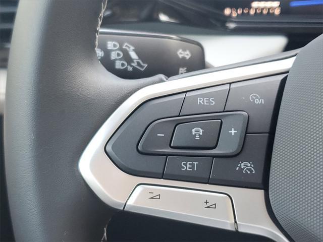 Photo of 2025 Silver Metallic Volkswagen Taos