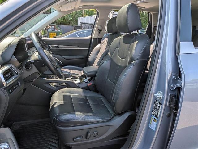 Photo of 2020 Everlasting Silver Kia Telluride