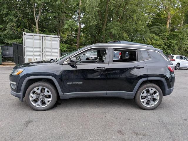 Photo of 2020 Diamond Black Jeep Compass
