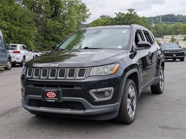 Photo of 2020 Diamond Black Jeep Compass